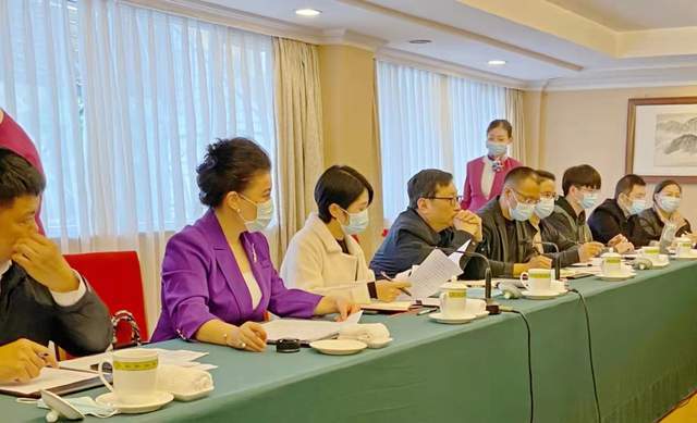龔怡院長(zhǎng)出席旅投教育集團(tuán)國賓禮儀服務(wù)培訓(xùn)研討會(huì)，共話高端禮儀服務(wù)新篇章